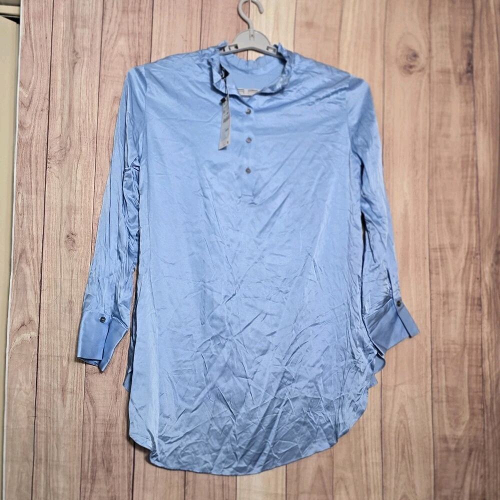 Zara Satin Blouse Top Womens XL Large Blue Long Button Sleeves V Neck NWT - Picture 4 of 9
